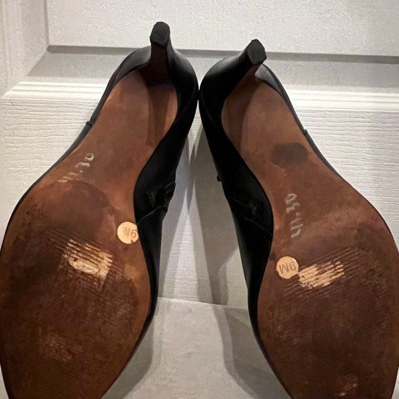 Antonio Melani Black Ankle Bootie-3" Heel- Leather-Women's size 9M - Picture 12 of 15